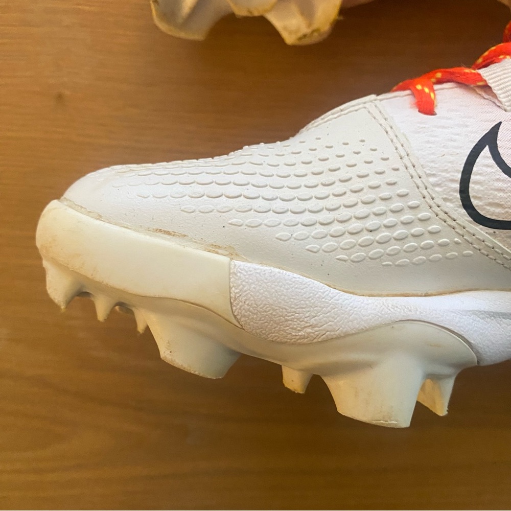 Nike Womens HyperDiamond 4 Pro, Red/ White/ Orange Fire Laces, Sz 7.5 - Picture 6 of 15